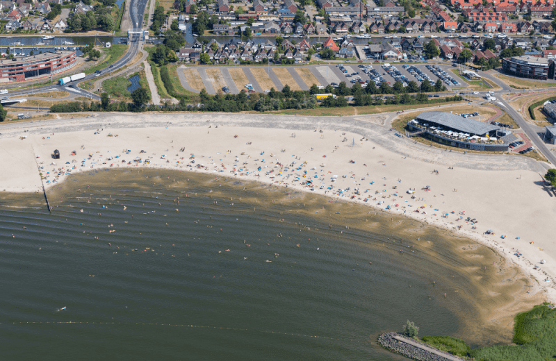 Lemmer Beach IJsselmeer